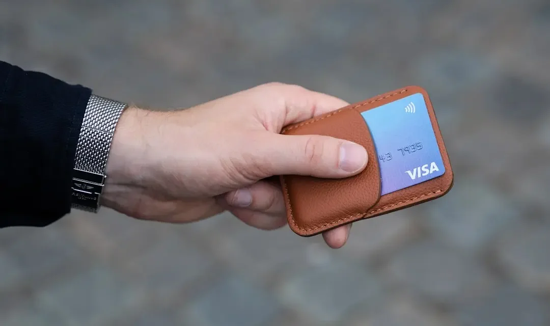 Tu Primera Tarjeta de crédito Perú: Guía práctica 2026 para sacar la tuya sin tropezar